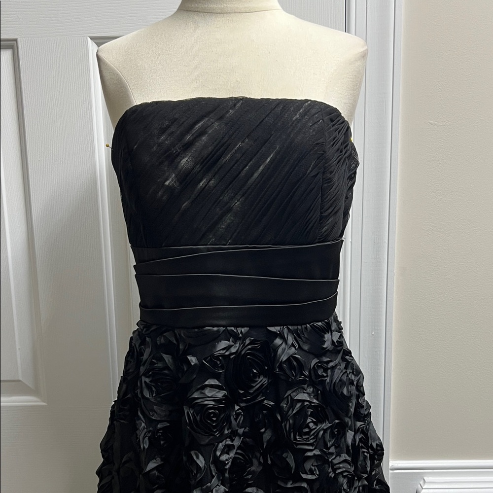 White House Black Market Black Strapless Dress size 10 346 - Picture 2 of 10